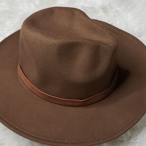 Wide brim Fedora Hat with belt buckle